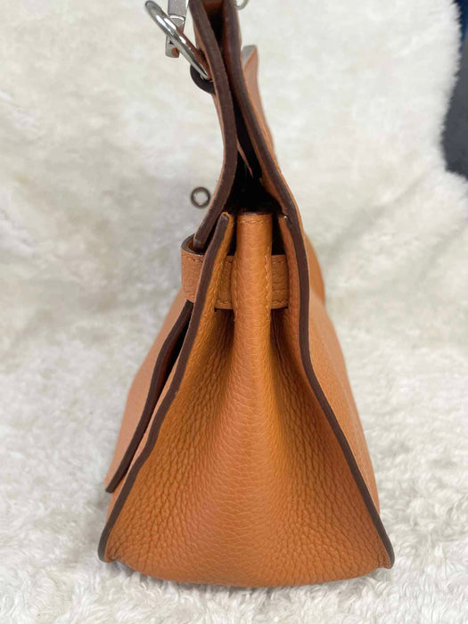 HERMES Jypsiere Orange Taurillon 28 Shoulder Bag. RANK AB+