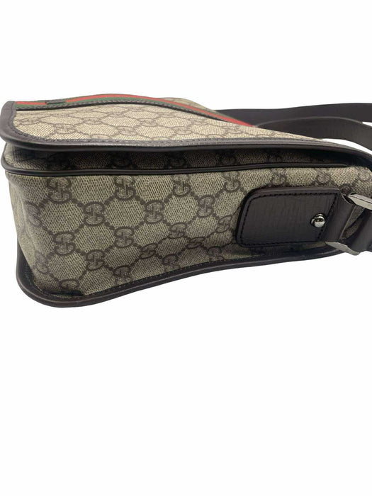 GUCCI GG Supreme Messenger Bag  RANK A