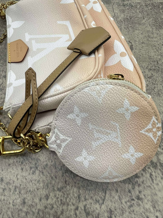 LOUIS VUITTON Multi Pochette Gradient Pink Giant Monogram Bag. RANK A