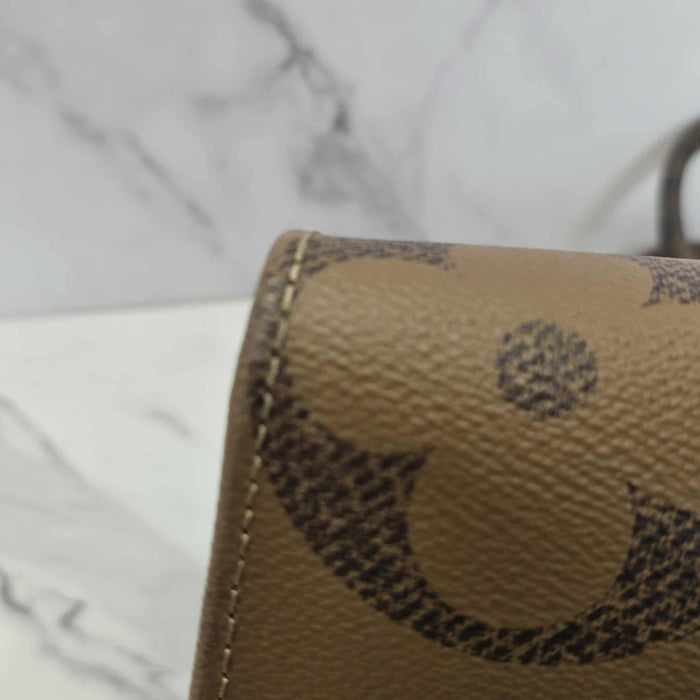LOUIS VUITTON On the Go MM Reverse Monogram 2way Bag  RANK A