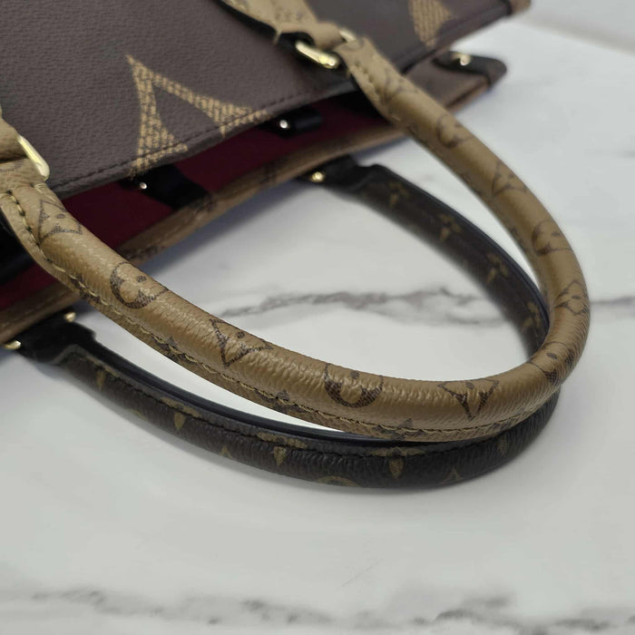 LOUIS VUITTON On the Go MM Reverse Monogram 2way Bag  RANK A