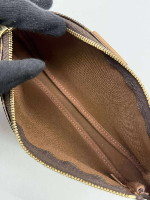 LOUIS VUITTON Multi Pochette Monogram Crossbody Bag. RANK A