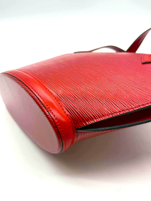 LOUIS VUITTON Saint Jacques Red Epi Shoulder Bag  RANK AB+