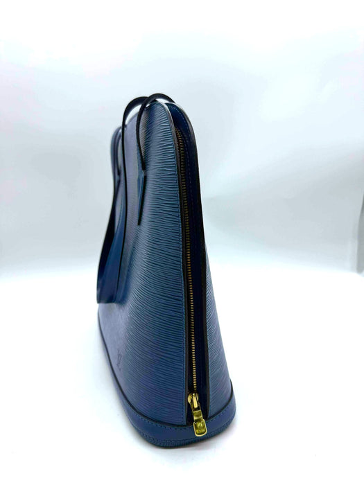 LOUIS VUITTON (ルイヴィトン) ショルダーバッグ エピ ルサック ブルー（ランクAB+）