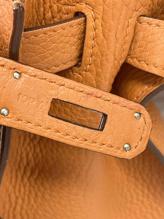 HERMES Jypsiere Orange Taurillon 28 Shoulder Bag. RANK AB+