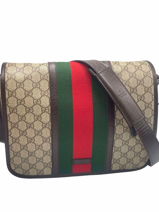 GUCCI GG Supreme Messenger Bag  RANK A