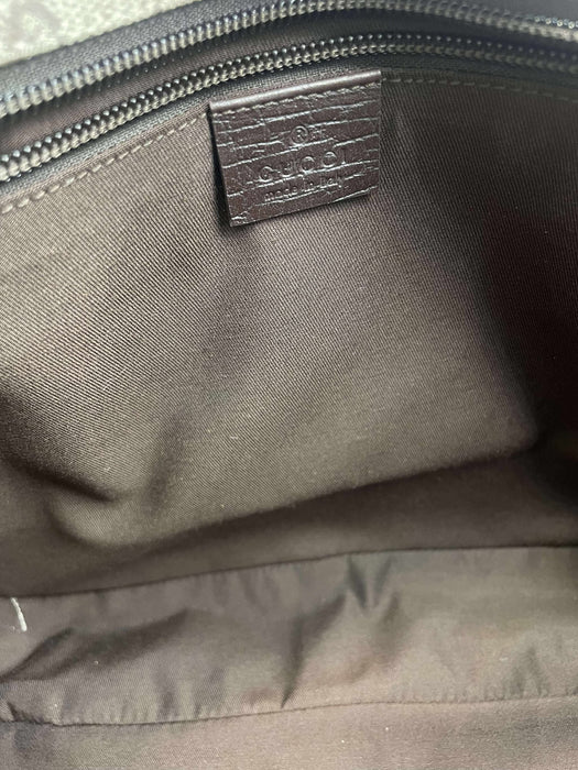 GUCCI GG Supreme Messenger Bag  RANK A